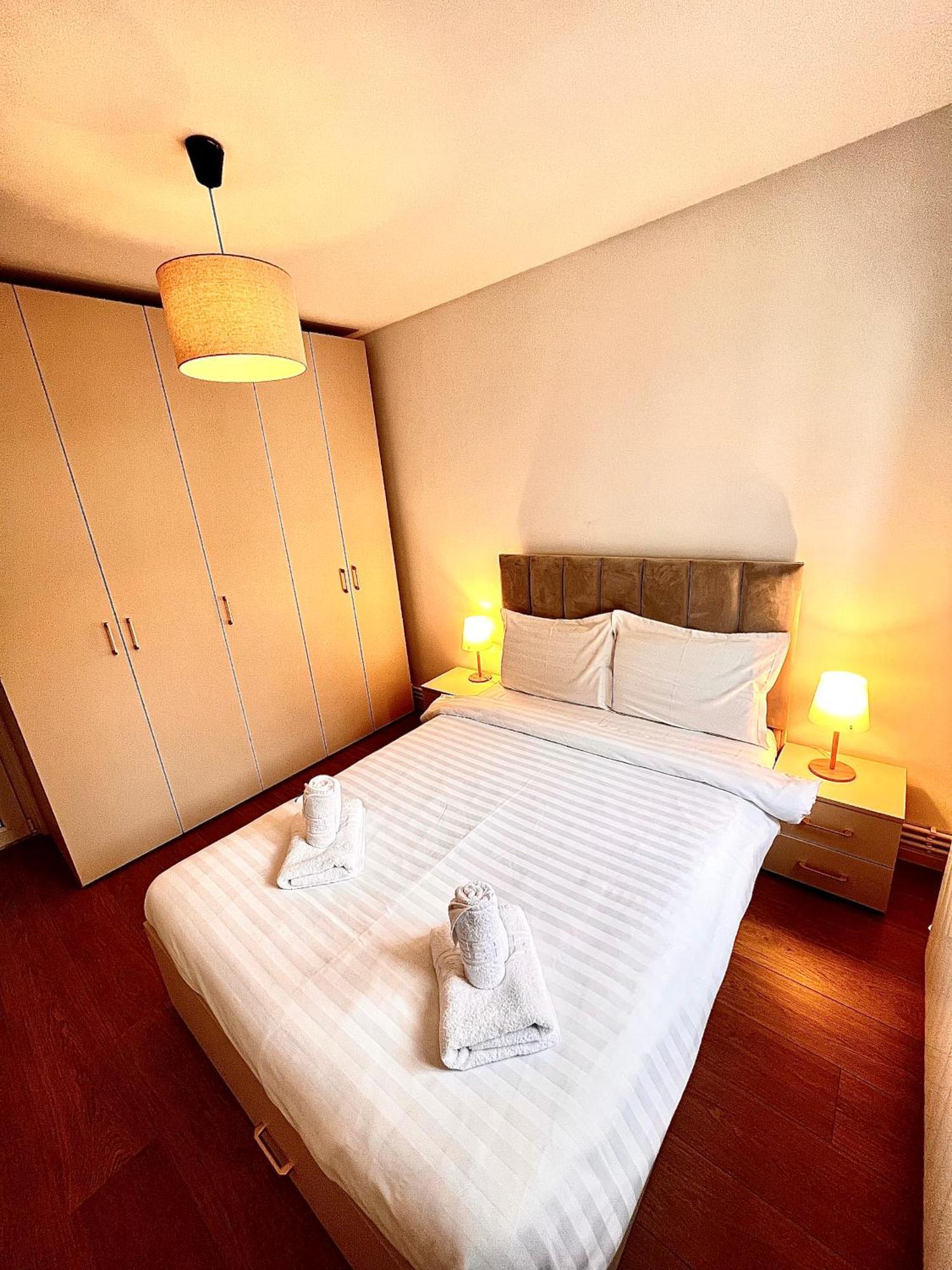 Ferienwohnung Piata Ovidiu 14 Constanţa Exterior foto
